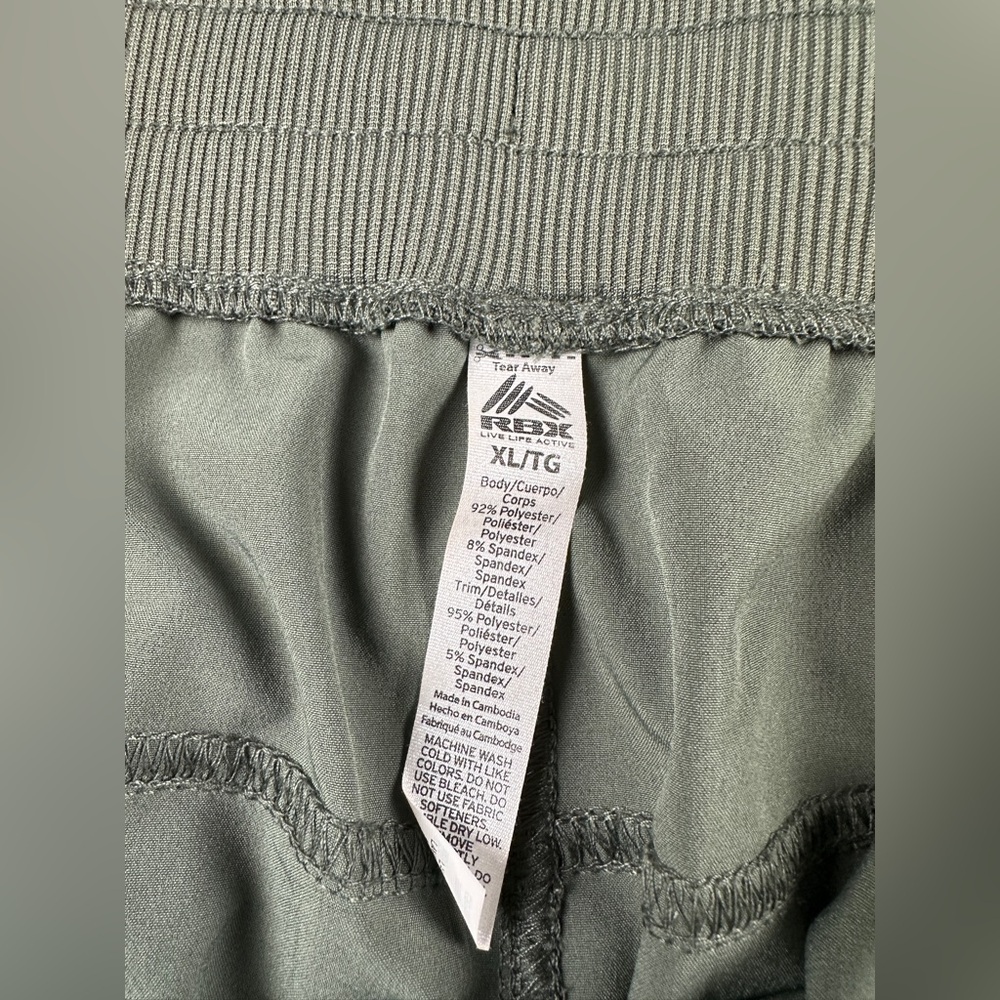 Women’s RBX sage colored capri workout pants with side ruching pockets size XL - Picture 6 of 8
